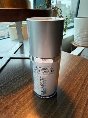 NIP Alastin Skincare Restorative Neck Complex